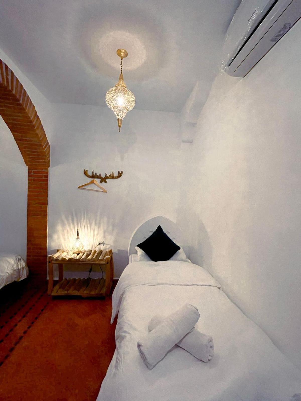 Riad Bab Mahruk Hotell Chefchaouen Exteriör bild